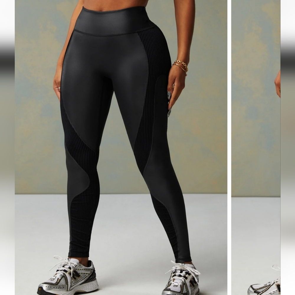 Fabletics Leggings Motion365+ Contour High-Waisted Black Shine NWT size SMALL